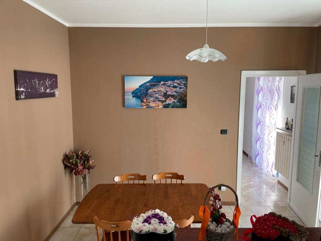 Appartamento Con Tre Camere - Zona Centrale Алесандрия Екстериор снимка